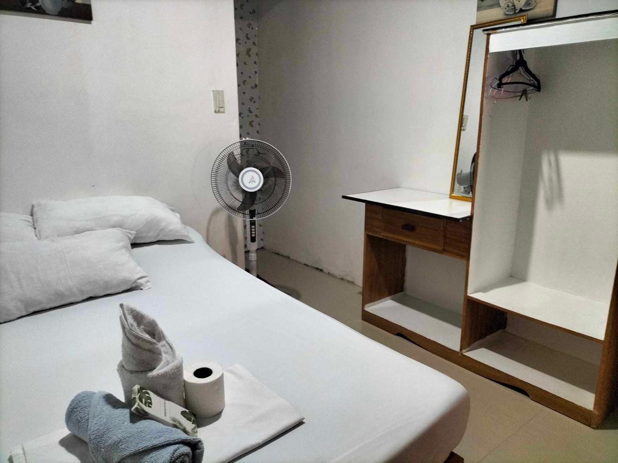 Brenmariel Tourist Inn Ел Нидо Екстериор снимка