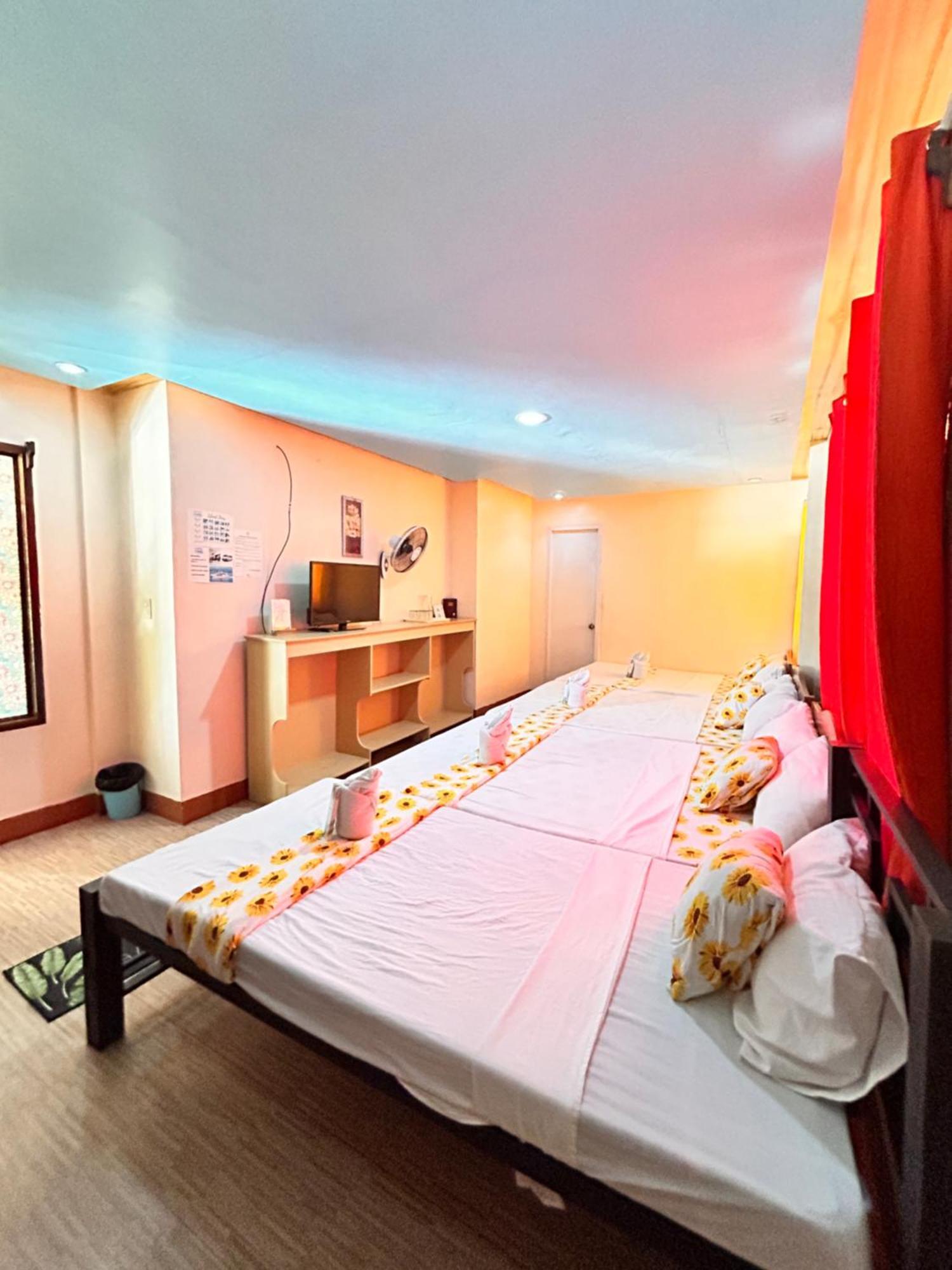 Brenmariel Tourist Inn Ел Нидо Екстериор снимка