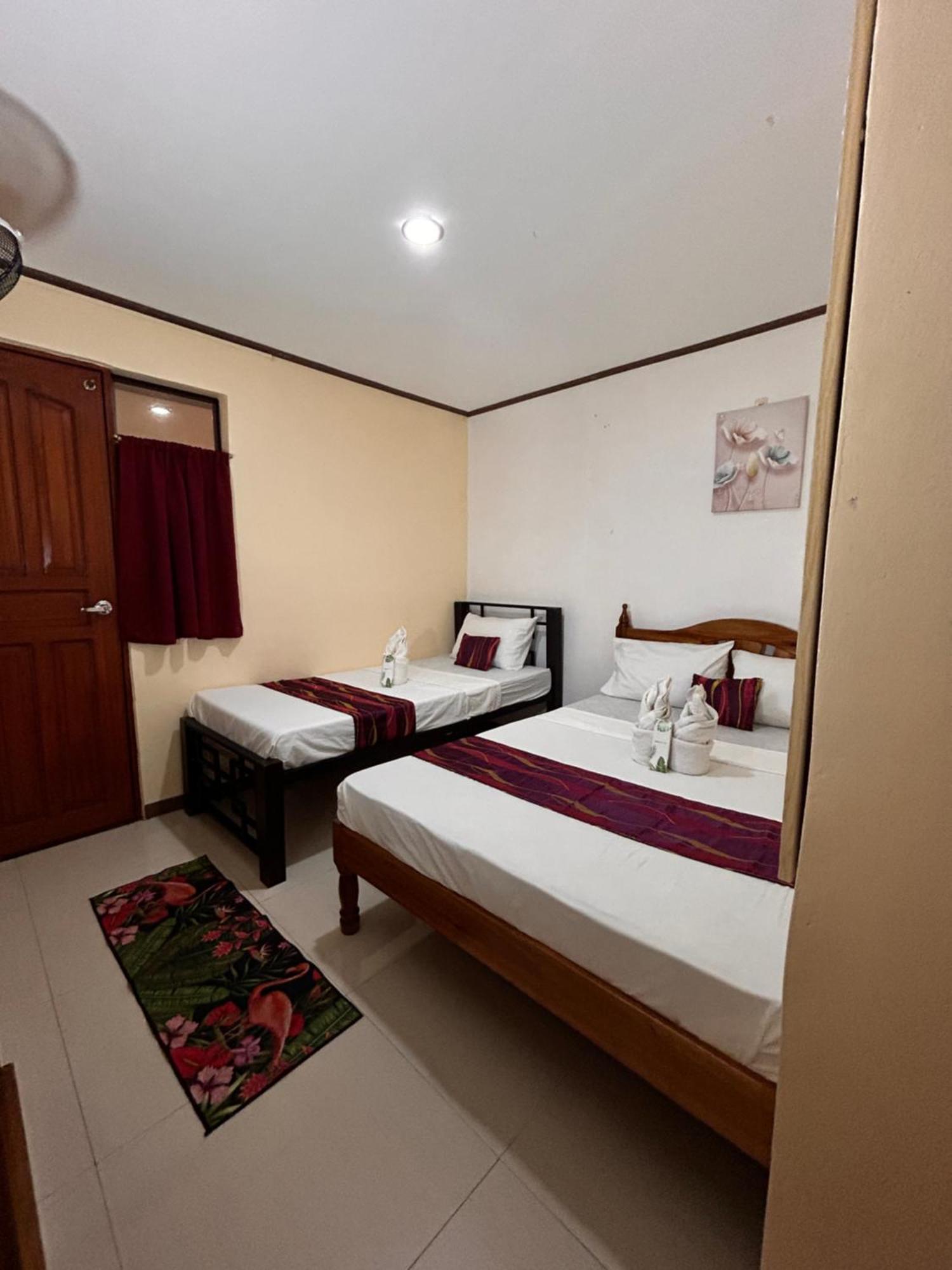 Brenmariel Tourist Inn Ел Нидо Екстериор снимка
